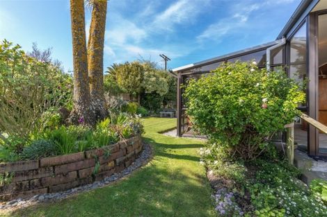 Photo of property in 43 Osborne Road, Amberley, 7410