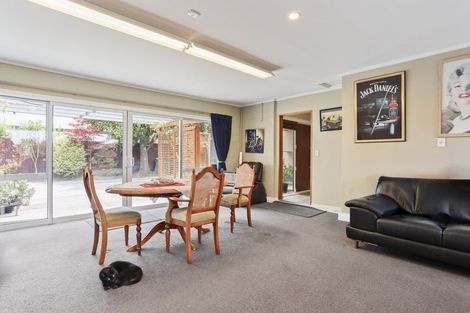 Photo of property in 1/122 Harewood Road, Papanui, Christchurch, 8053
