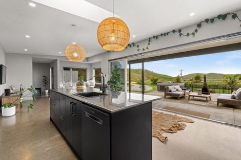 Photo of property in 224 Seafield Road, Eskdale, Napier, 4182