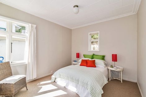 Photo of property in 78 Para Street, Miramar, Wellington, 6022