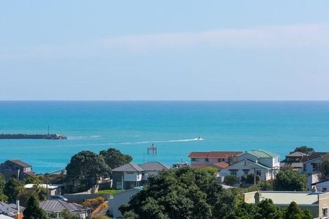 Photo of property in 374 Devon Street West, Lynmouth, New Plymouth, 4310