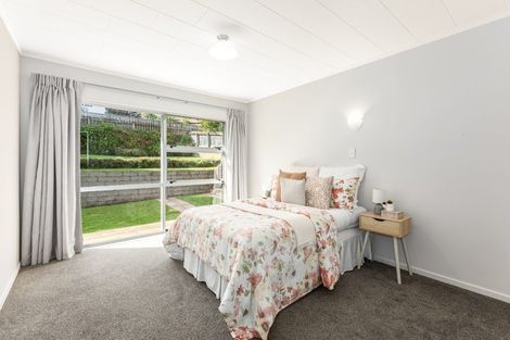 Photo of property in 5 Romesdale Road, Papakowhai, Porirua, 5024