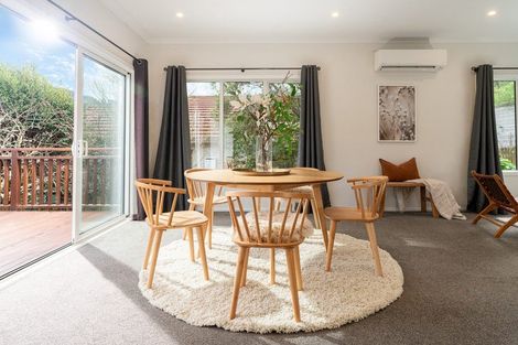 Photo of property in 13a Huia Street, Tawa, Wellington, 5028