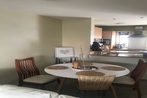 Photo of property in 15/21 Armoy Drive, East Tamaki, Auckland, 2016