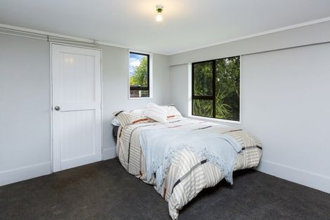 Photo of property in 11 Roband Crescent, Brown Owl, Upper Hutt, 5018