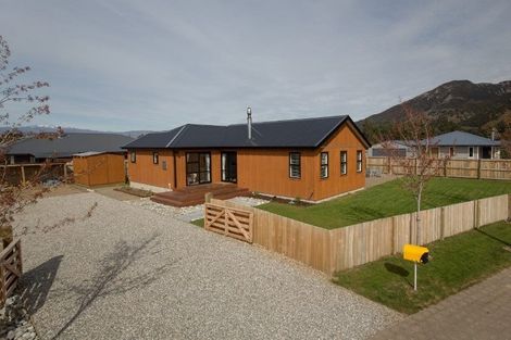 Photo of property in 18 Timsfield Drive, Lake Hawea, Wanaka, 9382