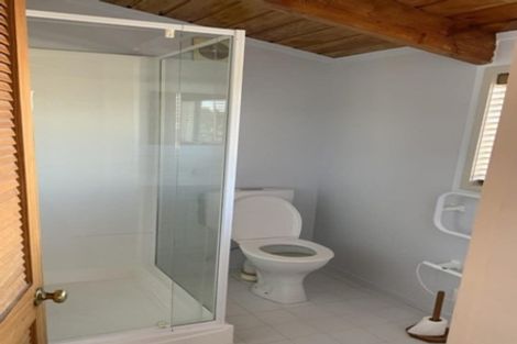 Photo of property in 132 Karewa Parade, Papamoa Beach, Papamoa, 3118