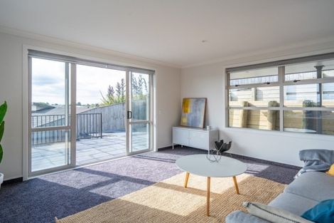 Photo of property in 7 Caterer Lane, Paraparaumu, 5032