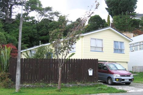 Photo of property in 73 Field Street, Silverstream, Upper Hutt, 5019