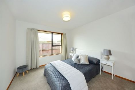 Photo of property in 2/39 Greenock Street, Redwood, Christchurch, 8051