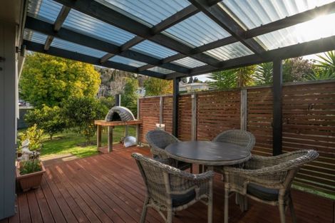 Photo of property in 7 Reeves Road, Acacia Bay, Taupo, 3330