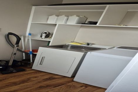 Photo of property in 89 Victoria Avenue, Waiuku, 2123