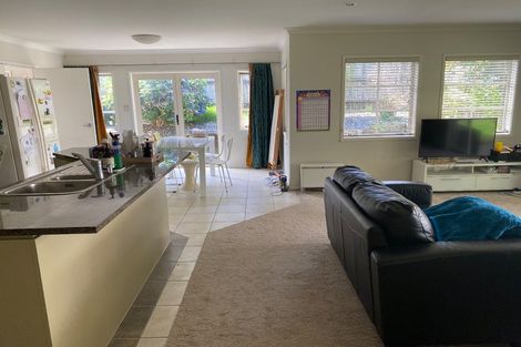 Photo of property in 17 Killybegs Drive, Pinehill, Auckland, 0632