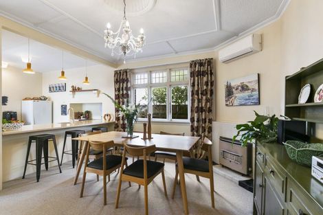 Photo of property in 181 The Parade, Island Bay, Wellington, 6023