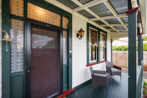 Photo of property in 16 Margaret Street, Roslyn, Palmerston North, 4414
