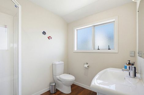 Photo of property in 60 Saint Ives Drive, Camborne, Porirua, 5026