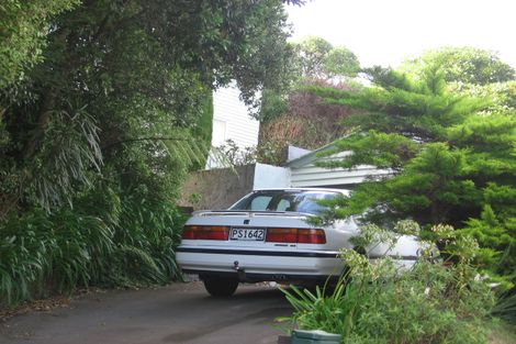 Photo of property in 84 Korokoro Road, Korokoro, Lower Hutt, 5012