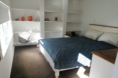 Photo of property in 35 North Terrace, Kelburn, Wellington, 6012