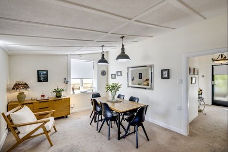 Photo of property in 206 Lyndon Road West, Hastings, 4122