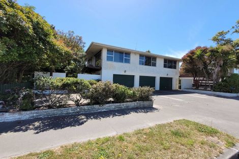 Photo of property in 360 Yaldhurst Road, Russley, Christchurch, 8042