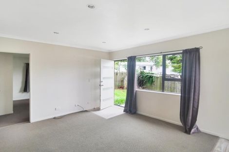 Photo of property in 19 Virgo Place, Glen Eden, Auckland, 0602