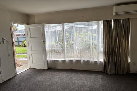 Photo of property in 7 Norman Spencer Drive, Papatoetoe, Auckland, 2104