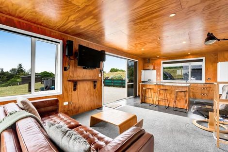 Photo of property in 242 Henwood Road, Paraite, New Plymouth, 4372