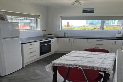 Photo of property in 10 Rimu Street, Kaka Point, Balclutha, 9271