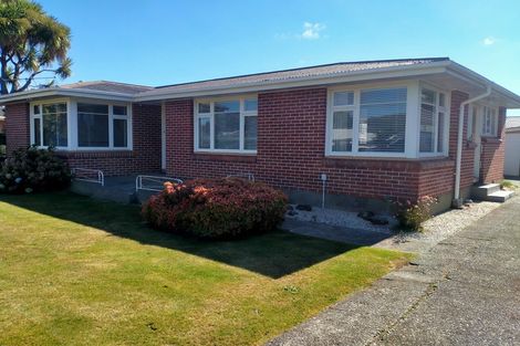 Photo of property in 46 Harris Crescent, Papanui, Christchurch, 8053