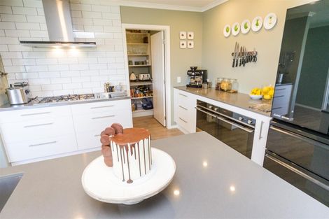 Photo of property in 19 George Street, Bulls, 4818