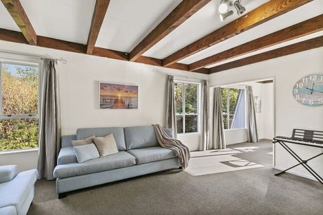 Photo of property in 23a Coates Street, Tawa, Wellington, 5028