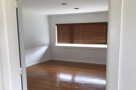 Photo of property in 127 Waipuna Road East, Mount Wellington, Auckland, 1060