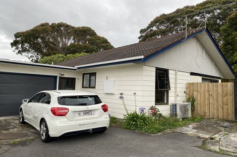 Photo of property in 23a Parkinson Close, Whitby, Porirua, 5024