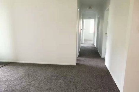 Photo of property in 107 Parkvale Road, Karori, Wellington, 6012