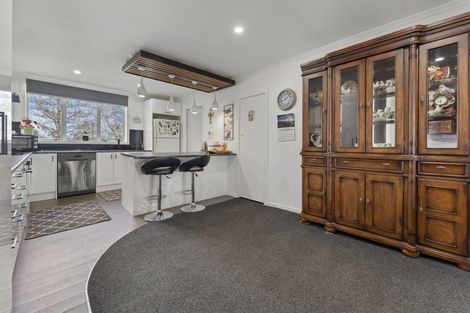 Photo of property in 3 Mabey Street, Eltham, 4322