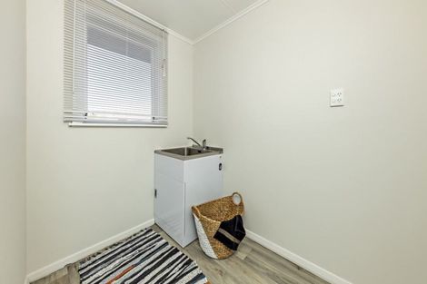 Photo of property in 34 Lavinia Crescent, Mangere East, Auckland, 2024