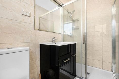 Photo of property in 8 Thompson Terrace, Manurewa, Auckland, 2102