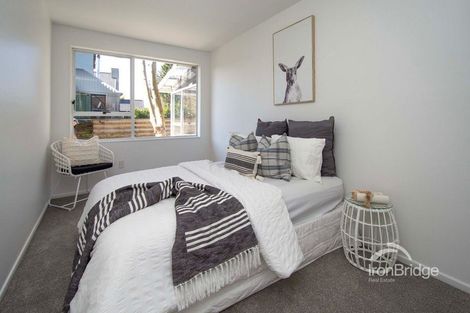 Photo of property in 2/72 Waratah Street, Avondale, Christchurch, 8061