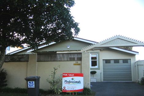 Photo of property in 1/39 Puriri Street, Woburn, Lower Hutt, 5010
