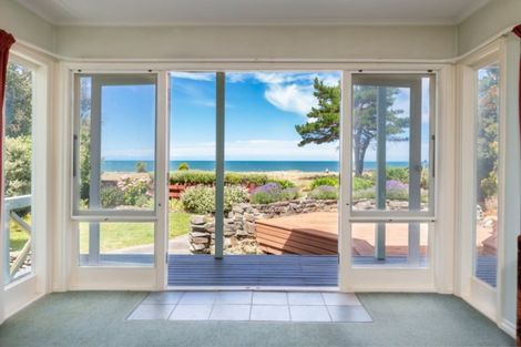 Photo of property in 90 Rarangi Beach Road, Rarangi, Blenheim, 7273