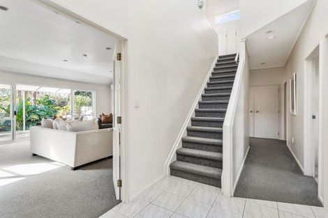 Photo of property in 2/41 Byron Avenue, Takapuna, Auckland, 0622