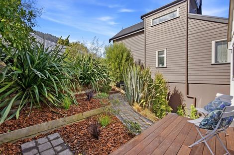 Photo of property in 69 Oxford Street, Lyttelton, 8082