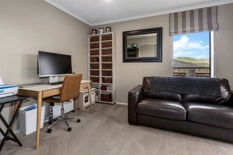 Photo of property in 113 Te Puia Drive, Aotea, Porirua, 5024