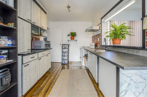 Photo of property in 26 Kohinoor Avenue, Mangere, Auckland, 2022