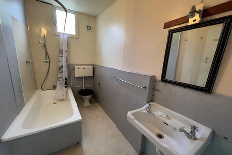 Photo of property in 18 Chaytor Street, West End, Palmerston North, 4410