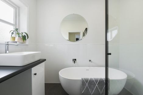 Photo of property in 1 Marire Avenue, Frankton, Hamilton, 3204