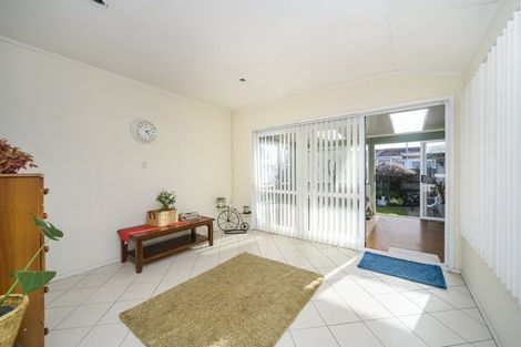 Photo of property in 36 Aspiring Avenue, Milson, Palmerston North, 4414