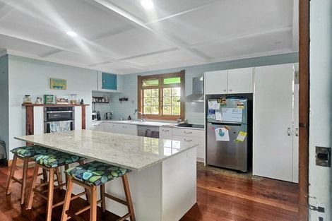 Photo of property in 11 Wallace Street, Regent, Whangarei, 0112