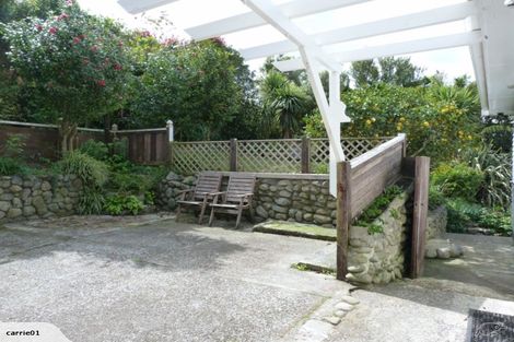Photo of property in 13 Magdalen Street, Tawa, Wellington, 5028