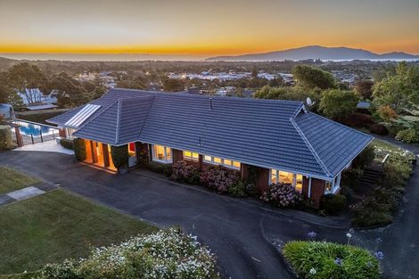 Photo of property in 52-56 Winara Avenue, Waikanae, 5036